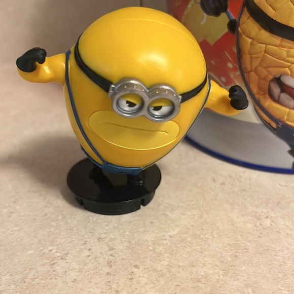 Despicable Me 4  Plush gift set - Picture 2 of 5